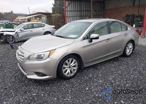 2016 Subaru Legacy 2.5I Premium z USA, uszkodzony, nr VIN 4S3BNAF65G3032396
